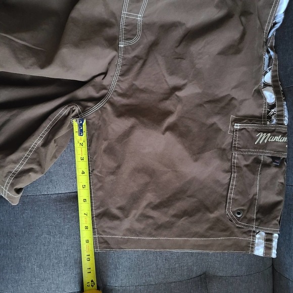 Mantaray Men's Cargo Swimwear, Brown with blue pattern. Size 3XL - Picture 4 of 4